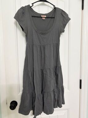 Mossimo Supply Co. Gray Tiered Scoop Neck Midi Dress